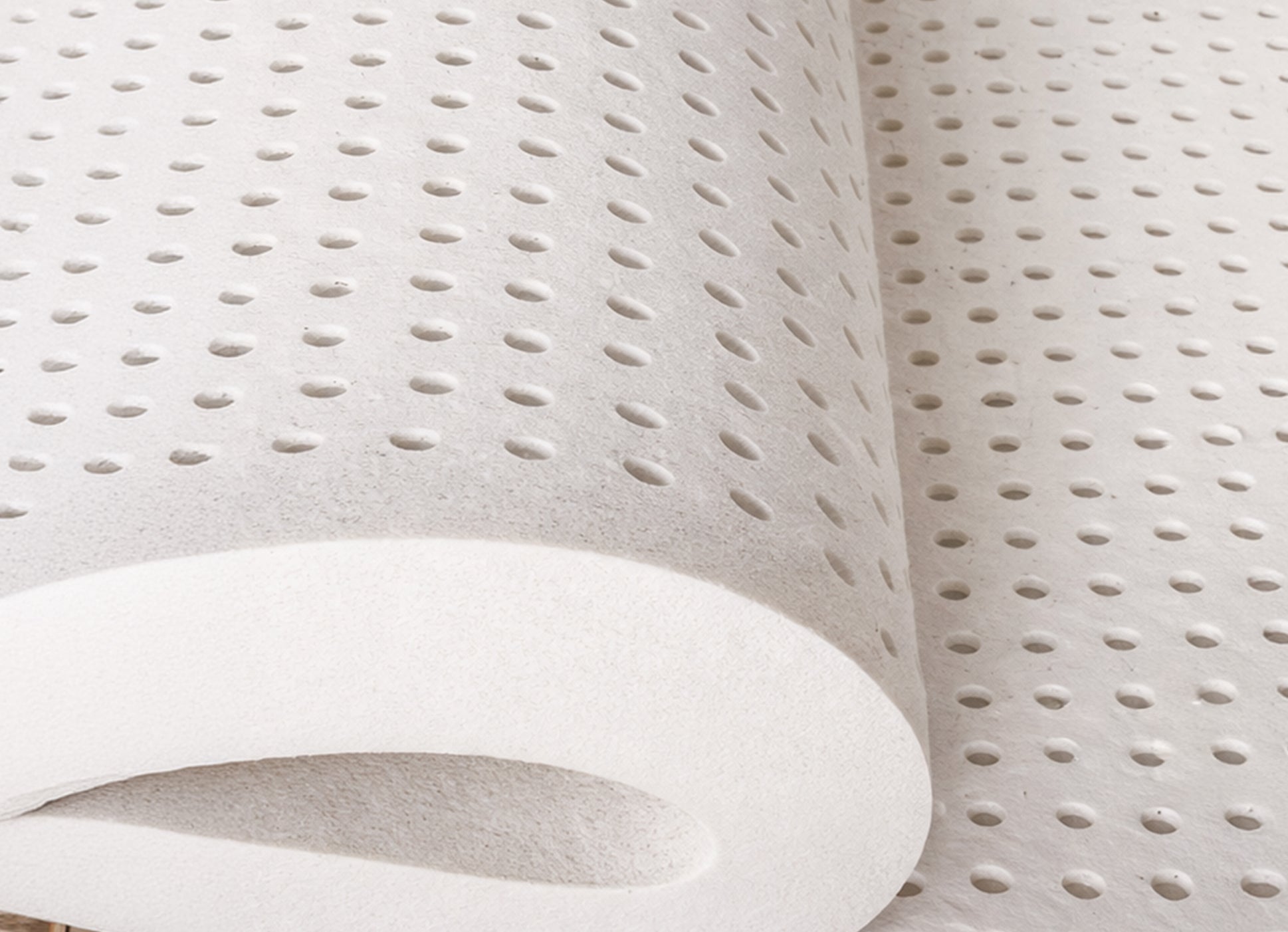 Morning Owl Medium Firm Natural Latex Mattress Pinhole Surface Texture – Breathable India